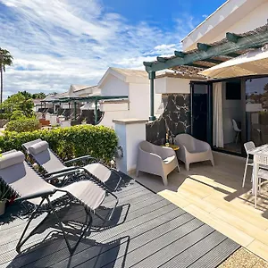 https://relaxing-retreat-in-maspalomas-lago-fully-renovated-bungalow.in-canary-islands.com